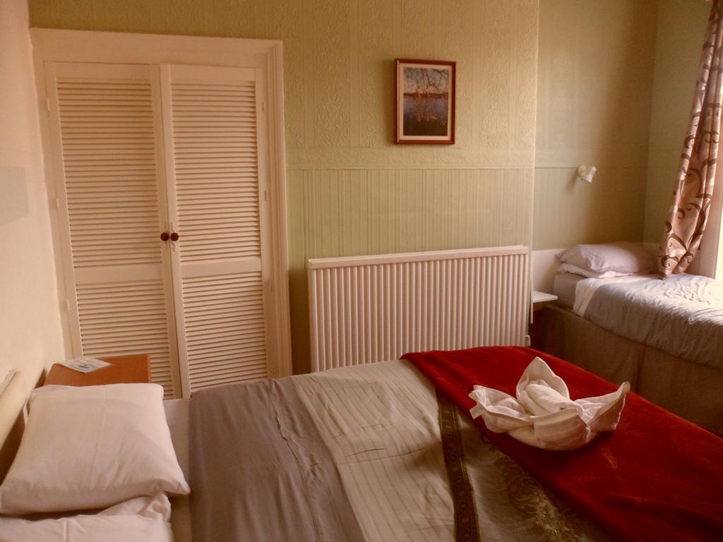 Earlsmere Guesthouse Кингстън ъпон Хъл Екстериор снимка